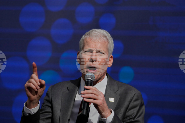 САЩ поздравяват Гърция, България, Румъния, Молдова и Украйна за Вертикалния газов коридор, заяви министърът на енергетиката Крис Райт