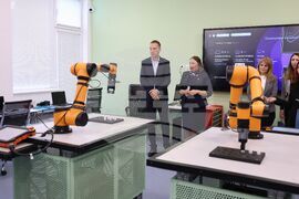 Бургас - Професионална гимназия по компютърно програмиране и иновации - Център за високи постижения - откриване