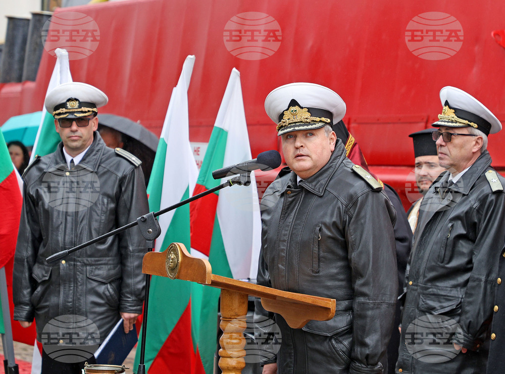 Военноморските сили изготвят първата българска навигационна карта на залива Емона край остров Ливингстън