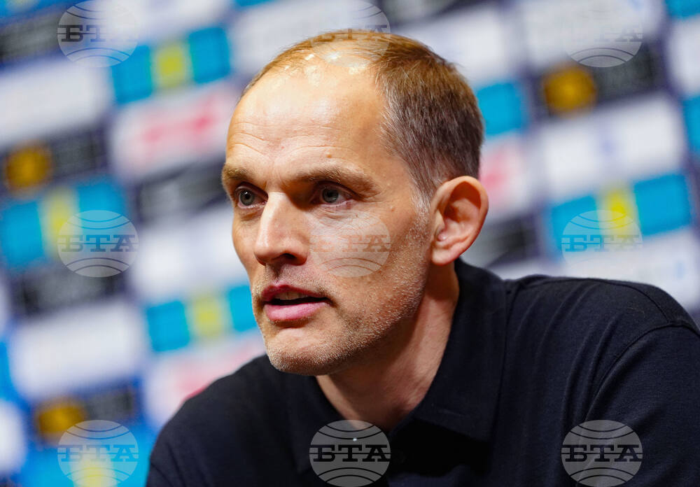 Селекционерът на Англия Томас Тухел заяви, че вратата все още е отворена за тези, които се надяват да попаднат в състава за Световното първенство