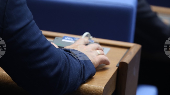 Парламентът отхвърли президентското вето върху промените, свързани с фигурата на особения управител в „Лукойл“