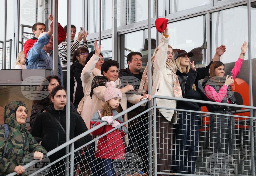 Варна - Научноизследователски кораб „Св. св. Кирил и Методий“ - отплаване
