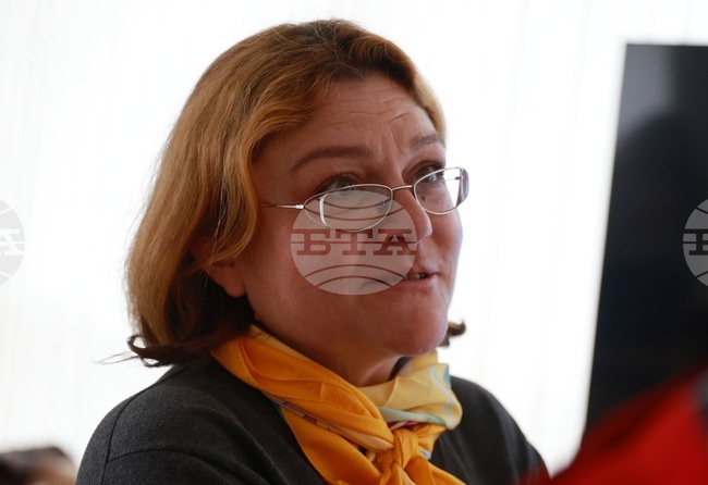 Техника за обработка на хартия, използвана от края на Ренесанса, е отворена за експерименти, каза за БТА проф. д-р Кристина Борисова