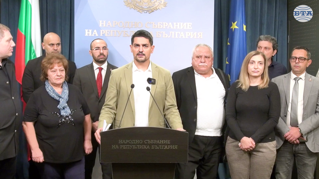 Радостин Василев обяви, че ще сезира институции за нарушения на лидера на „Величие“ Ивелин Михайлов и приближени до него за „Исторически парк“