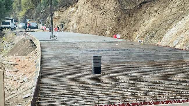 При благоприятни условия в понеделник ще бъде отворен пътят Михалково – Кричим за автомобили до 3,5 тона