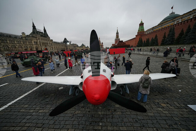 Russia WWII Historical Parade