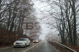 Проход Петрохан - мъгла - трафик