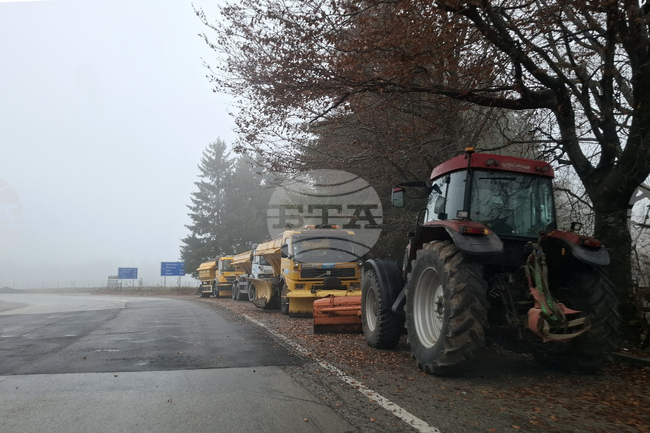 Влиза в сила зимното поддържане на републиканските пътища