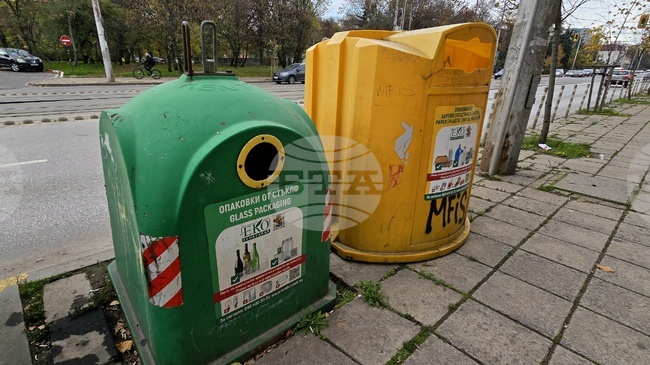 Модерна площадка за разделно събиране на различни типове отпадъци в кв. „Бенковски“ ще изгради Столичната община 