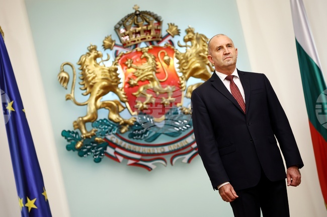 Bulgarian President Calls for Release of Former French President Nicolas Sarkozy