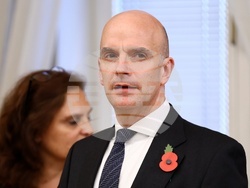 Румен Радев - Антъни Лейдън - награждаване