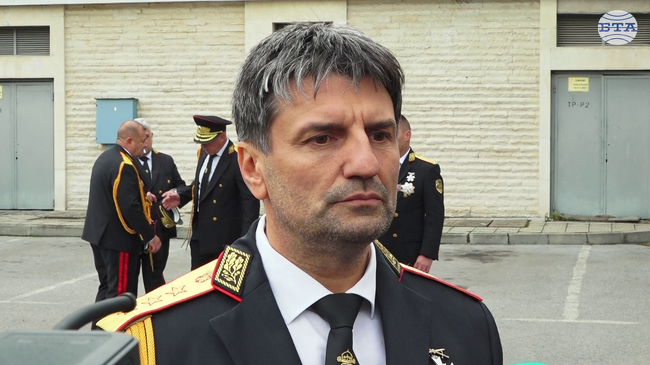 Към момента не можем да правим прибързани заключения, каза директорът на СДВР главен комисар Любомир Николов по повод издирваното в планината Витоша момиче