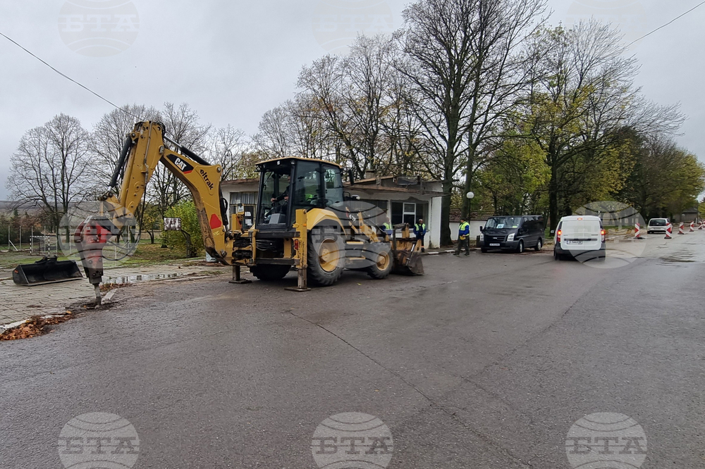 Село Велино - път за  - символична първа копка