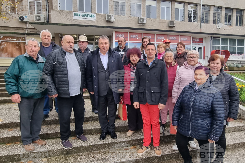 Село Велино - път за  - символична първа копка