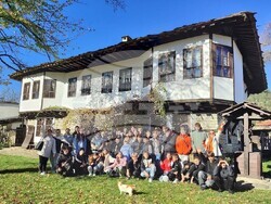Близо 200 ученици от българската общност в район Тараклия, Молдова, посетиха България по Националната програма на МОН "България - образователни маршрути". Снимка: МОН