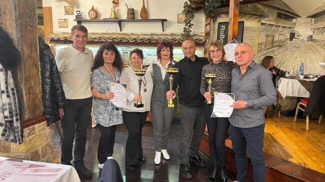 В Търговище наградиха победителите в традиционния спортен турнир за учители