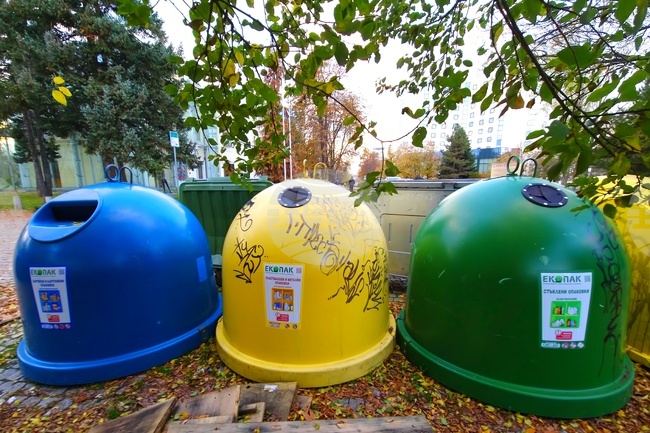 Пилотен модел за общинско управление на разделното събиране в „Кремиковци” и “Овча купел” утвърди Столичният общински съвет