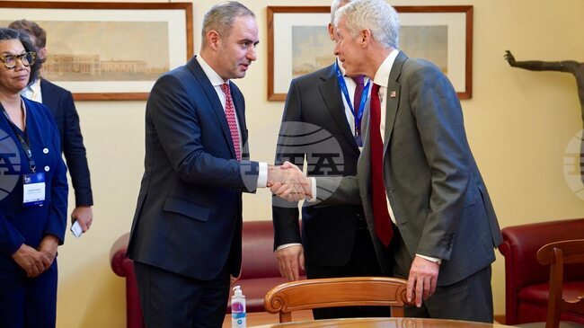 Аджерпрес: Румъния подкрепя Вертикалния енергиен коридор като стълб на енергийната сигурност на ЕС