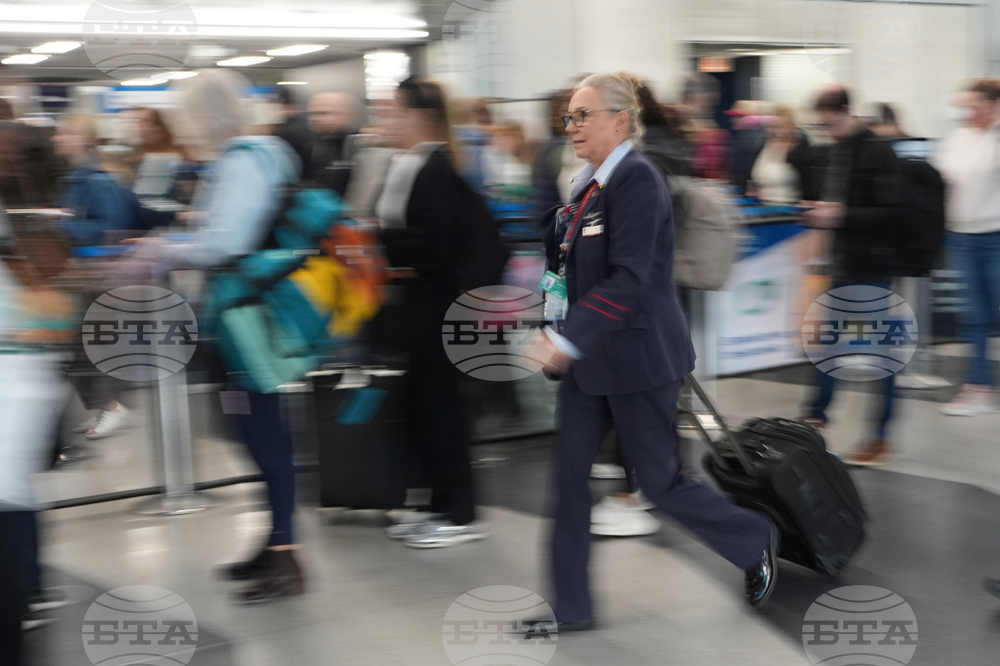 APTOPIX Government Shutdown Airlines