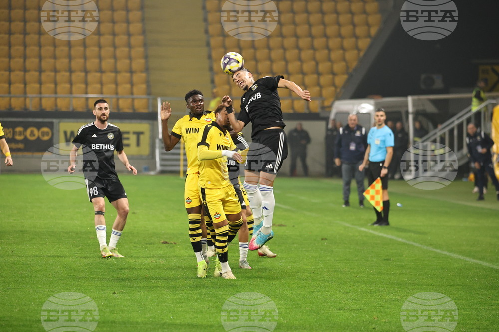 Пловдив - футбол - Ботев (Пловдив) - Добруджа