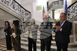 Изложба „Отвъд портрета“ - откриване