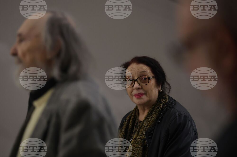 Изложба „Отвъд портрета“ - откриване