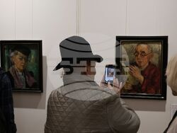 Изложба „Отвъд портрета“ - откриване