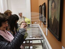 Изложба „Отвъд портрета“ - откриване