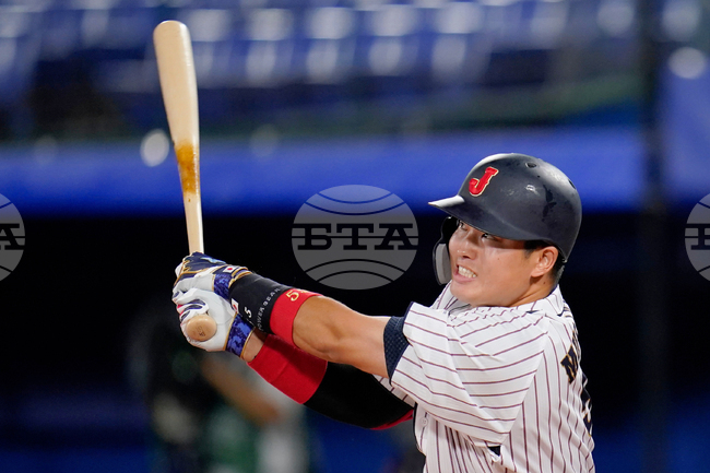 Murakami Posted Baskeball