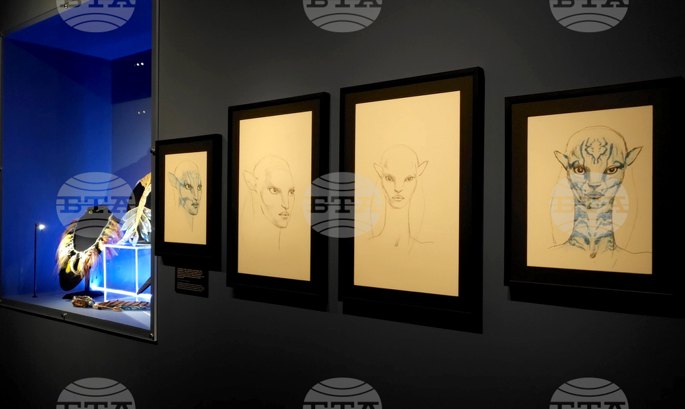 Турция - Истанбул - Джеймс Камерън - изложба