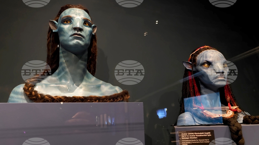 Турция - Истанбул - Джеймс Камерън - изложба