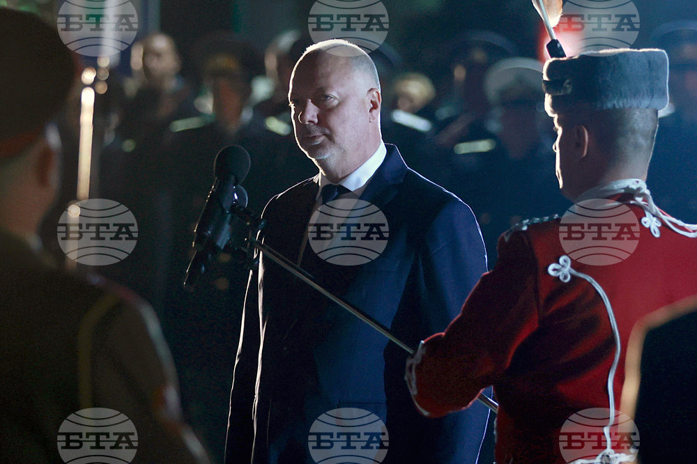 Сливница - Сръбско-българска война - паметник „Героите на Сливница“