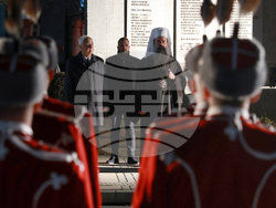 Сливница - Сръбско-българска война - паметник „Героите на Сливница“