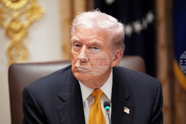 Доналд Тръмп призовава републиканците в Сената на САЩ да предоставят средствата за здравеопазване "директно на хората"