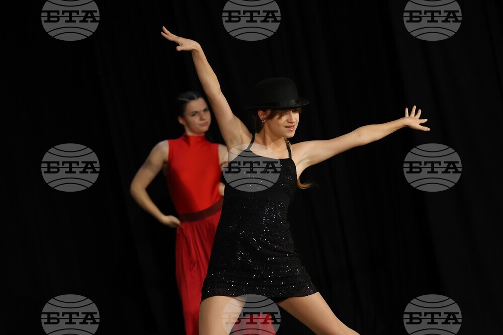 Благоевград - Национален студентски фестивал - съвременна хореография - спектакъл