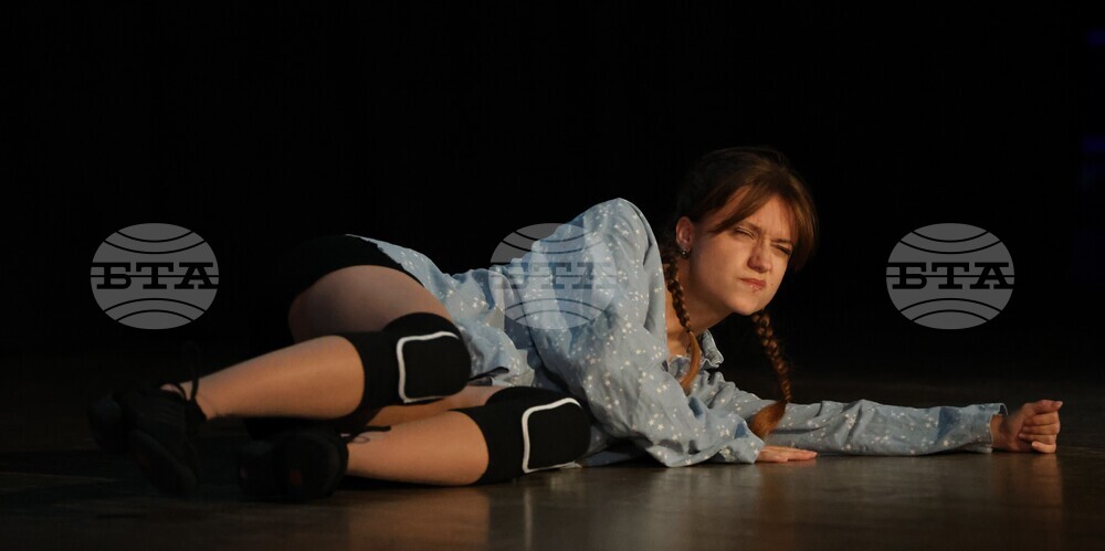 Благоевград - Национален студентски фестивал - съвременна хореография - спектакъл