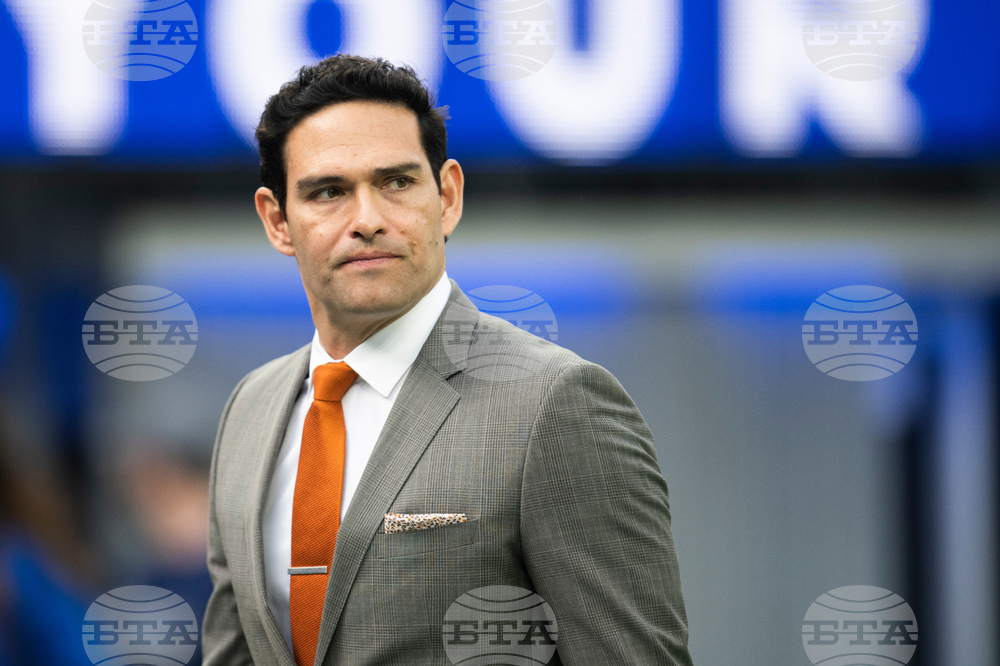 Fox Brees Sanchez Football