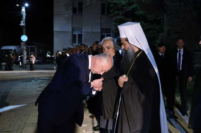 Премиерът Желязков: Задача на всяко държавно управление е да изгражда авторитета на българския воин