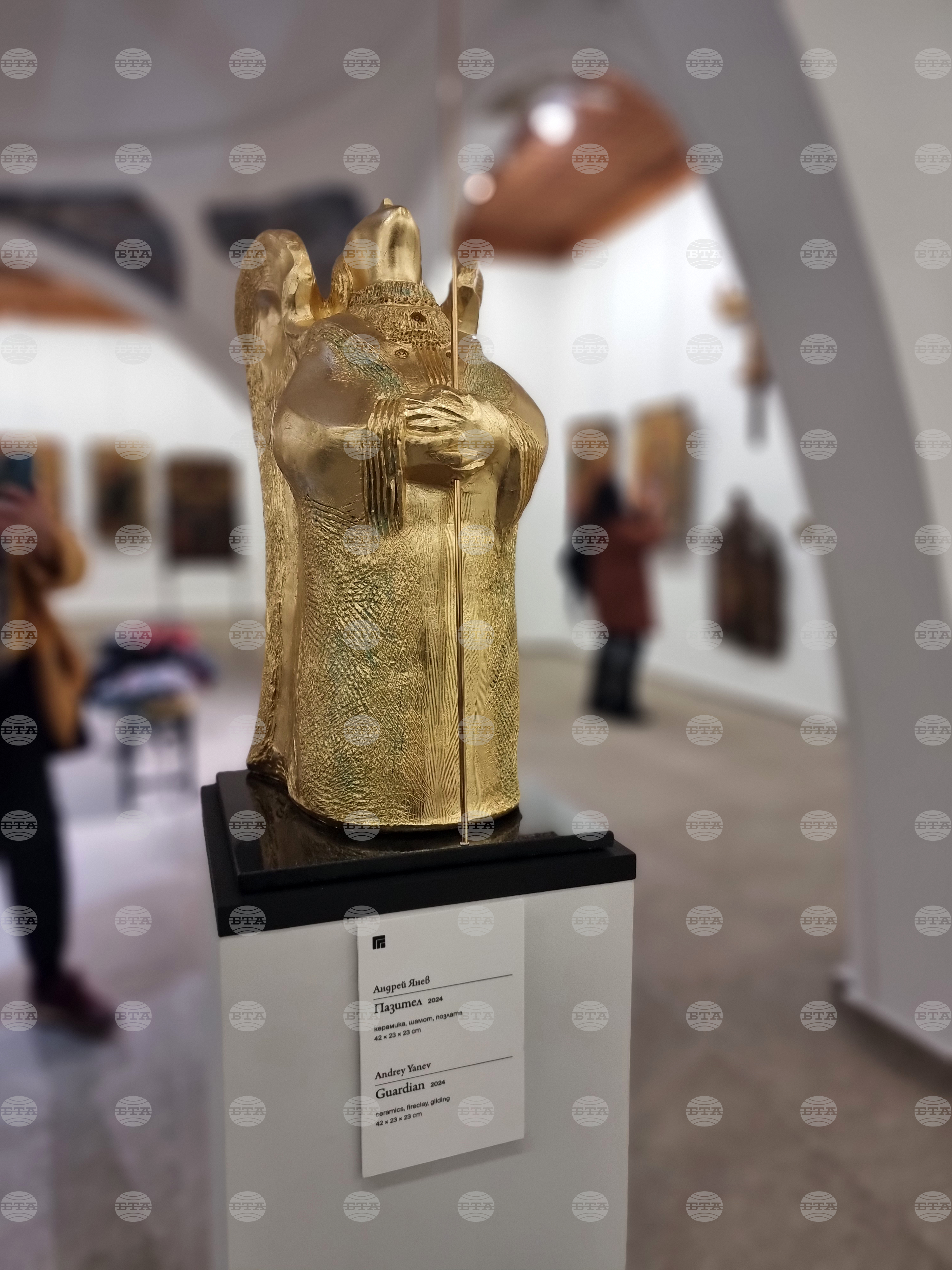 Бургас - Андрей Янев - изложба „Гост” - откриване