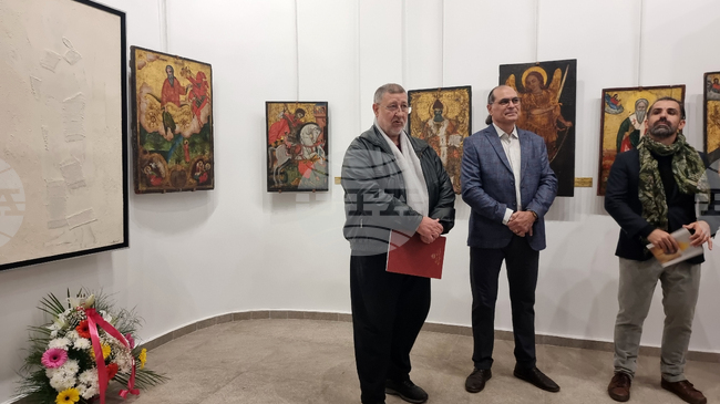 С окриването на "Гост" в Бургас Андрей Янев завърши цикъла от изложби по повод 60-годишнината си 