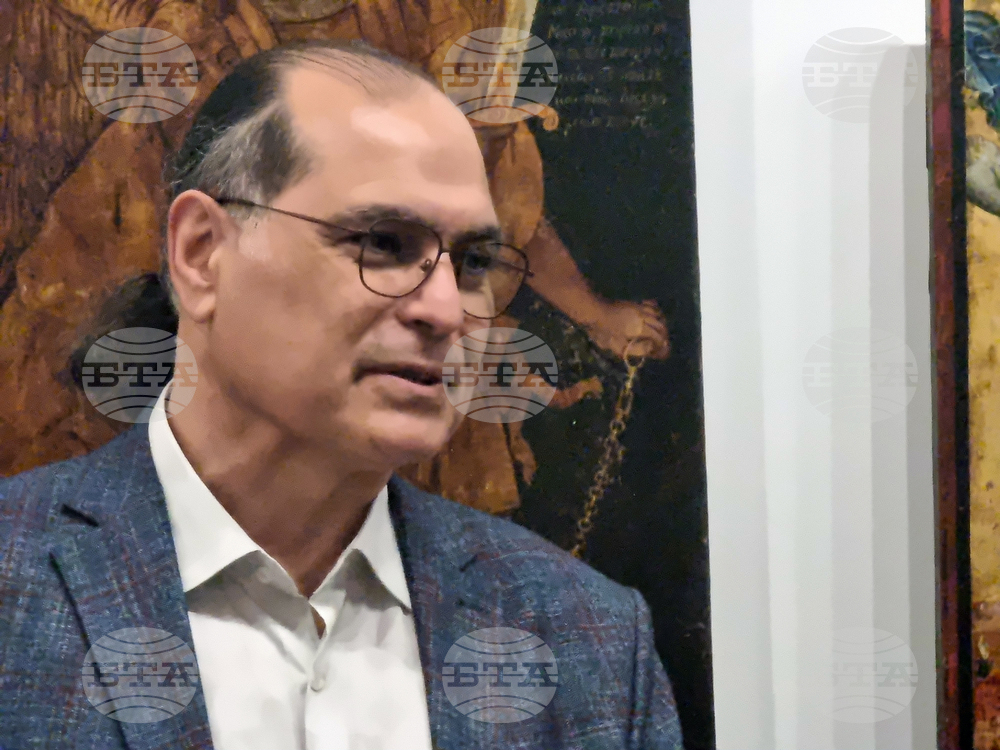 Бургас - Андрей Янев - изложба „Гост” - откриване