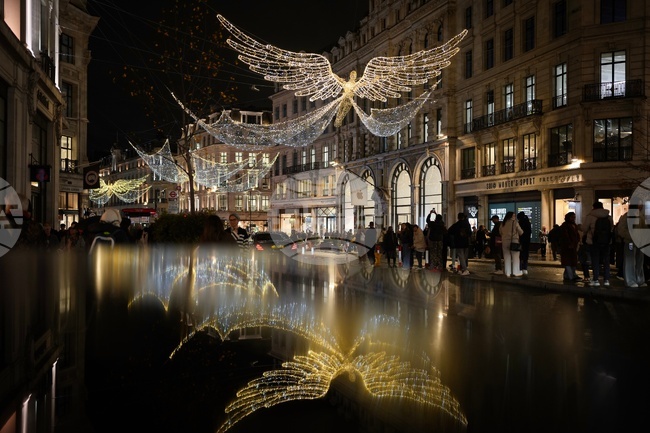 APTOPIX Britain Christmas Lights