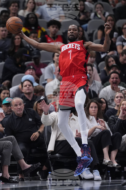 Rockets Spurs Basketball