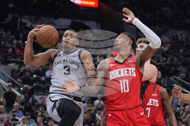 Rockets Spurs Basketball
