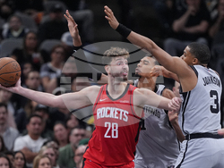 Rockets Spurs Basketball