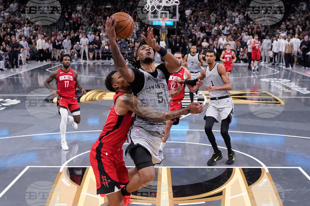 Rockets Spurs Basketball