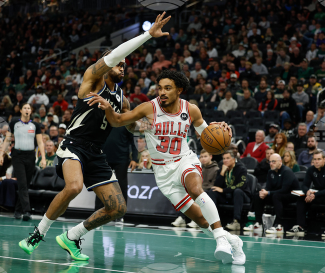 Bulls Bucks Basketball