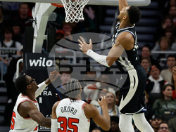 Bulls Bucks Basketball