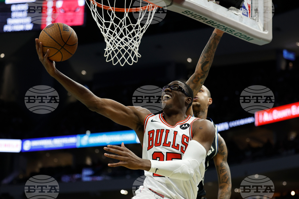 Bulls Bucks Basketball