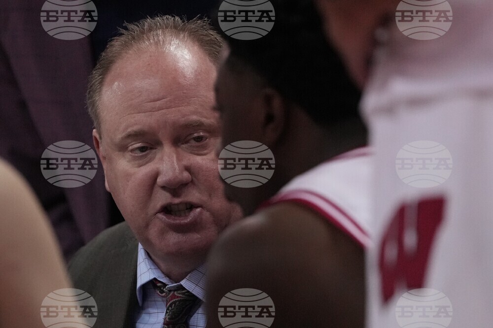 N Illinois Wisconsin Basketball